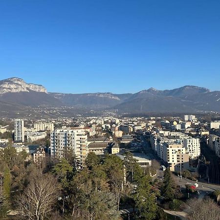 T2 Centre Ville Avec Vue Imprenable Chambéry Exteriér fotografie